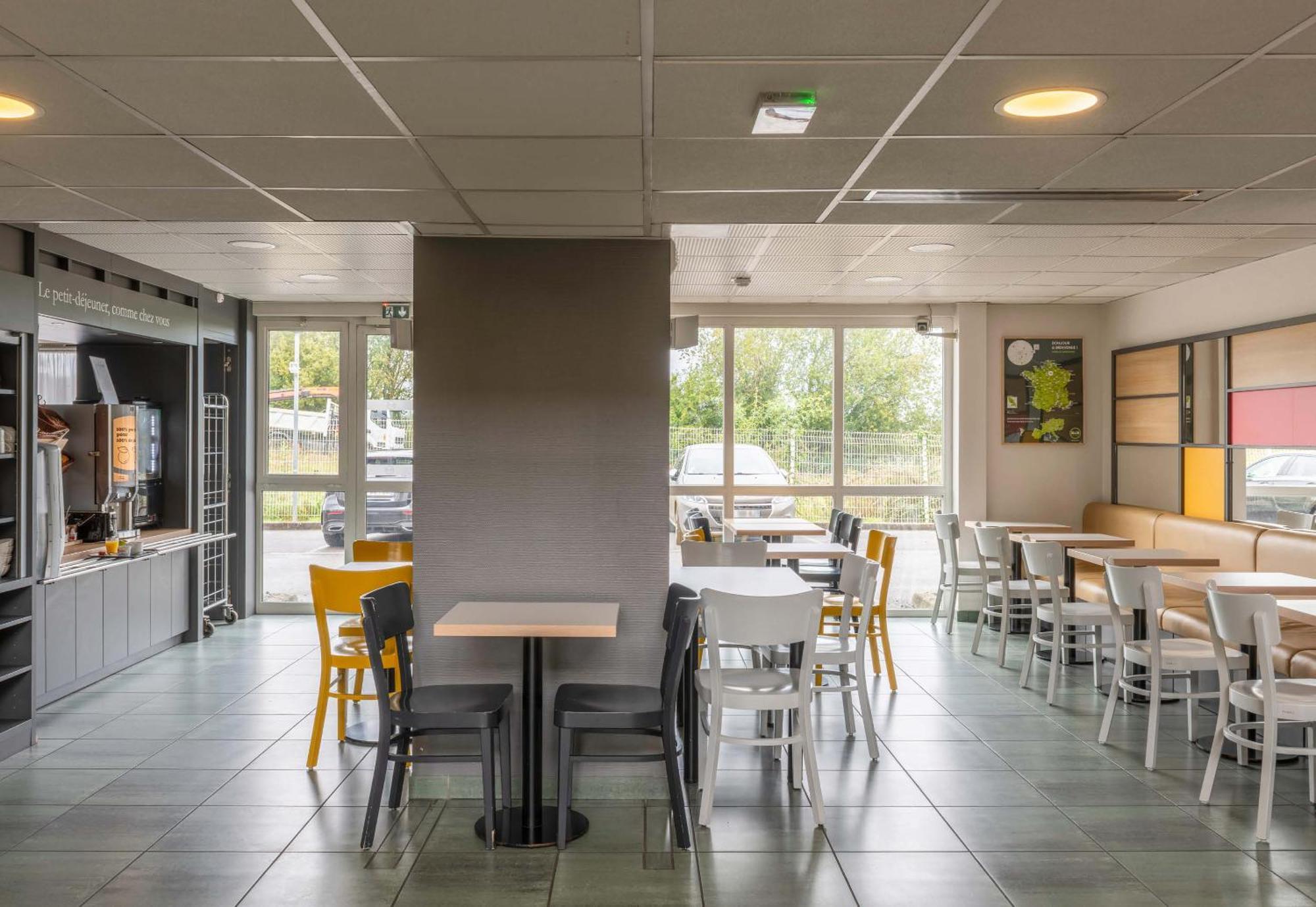 B&B Hotel Beauvais Allonne  ภายนอก รูปภาพ