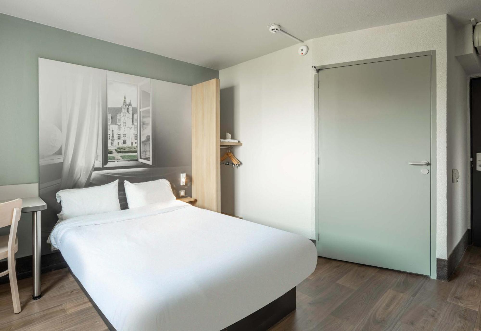 B&B Hotel Beauvais Allonne  ภายนอก รูปภาพ