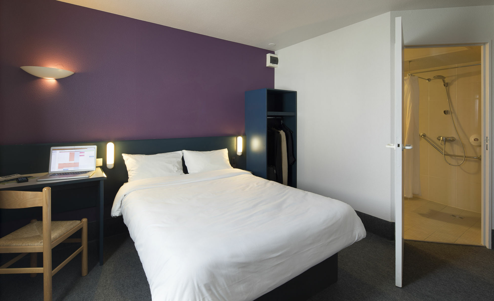 B&B Hotel Beauvais Allonne  ภายนอก รูปภาพ