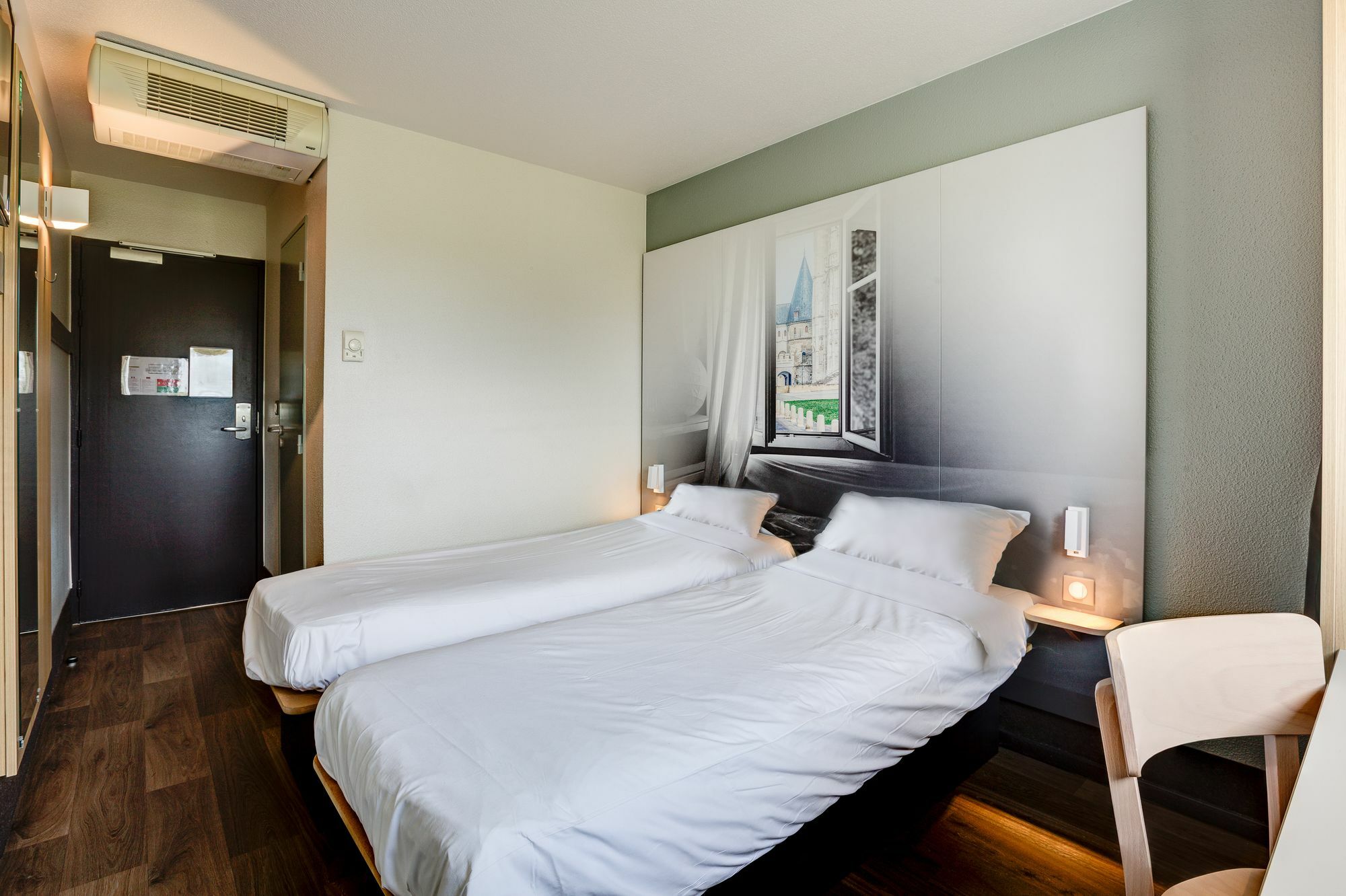 B&B Hotel Beauvais Allonne  ภายนอก รูปภาพ
